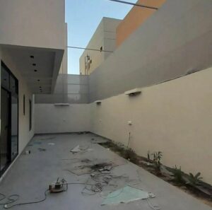 صورة-واتساب-بتاريخ-1446-12-27-في-22.31.50_a0362aa7-300x297 أنواع السواتر وطرق تركيبها للمنازل والمدارس والفلل