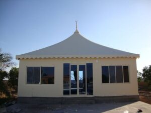 IMG-20250623-WA0486-300x225 مزايا الخيام الملكية مقارنة بالبناء التقليدي – لماذا يفضلها السعوديون؟
